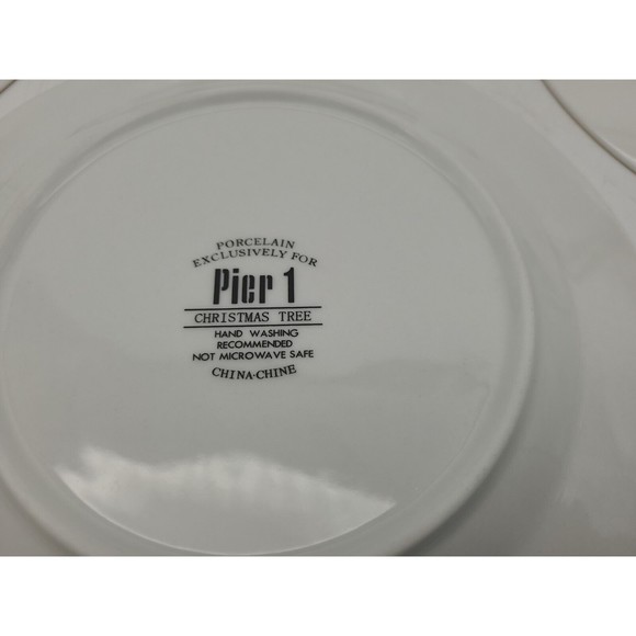 Pier 1 One Christmas Tree Porcelain Salad Dessert Plates Set of 4 Red Gold - Picture 4 of 7